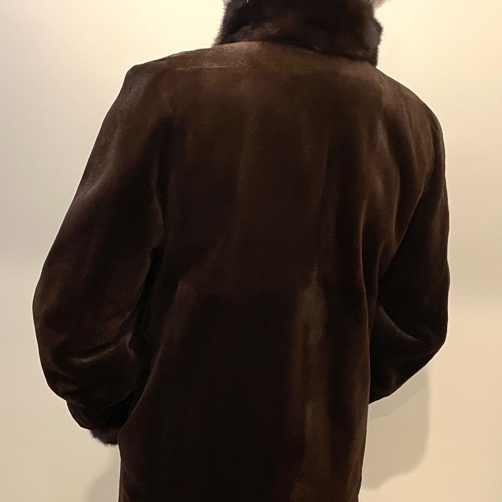 Genuine Sitka reversible fur coat. Details of fur company in pictures. - Picture 2 of 6